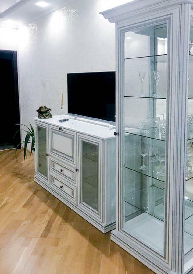 Rent-Kiev Apartment on LuxKlavdievskaya Buitenkant foto